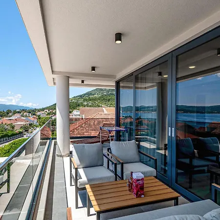 Stunning In With House Sea View Apartment *
